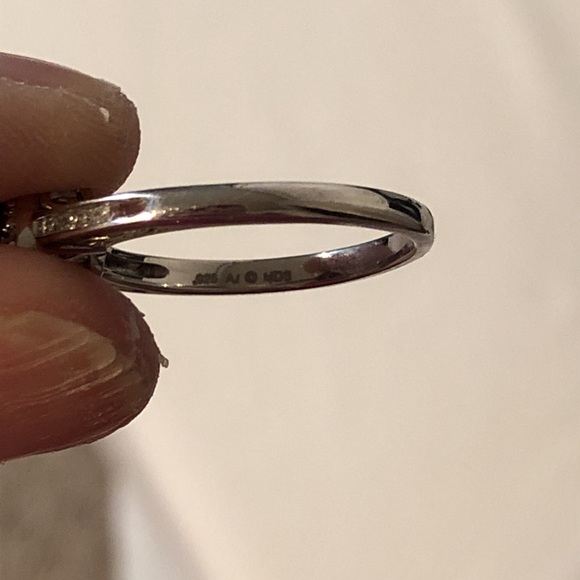 Pink sapphire and diamond ring - Picture 2 of 3